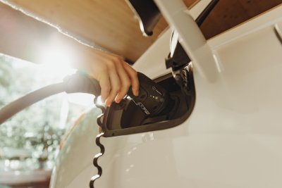 Waarom Nederlanders de plug-in hybride niet kunnen loslaten