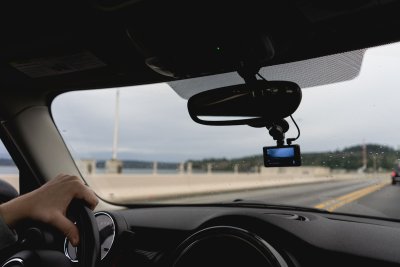 Zo gaat jouw nieuwe auto je vanaf juli in de gaten houden